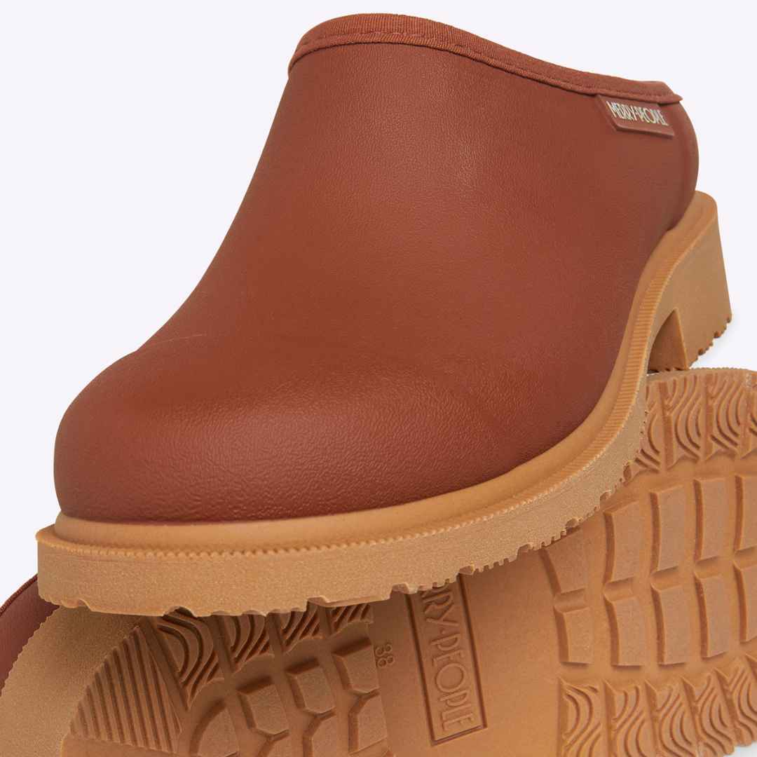 Billie Clog // Rust - Image 6